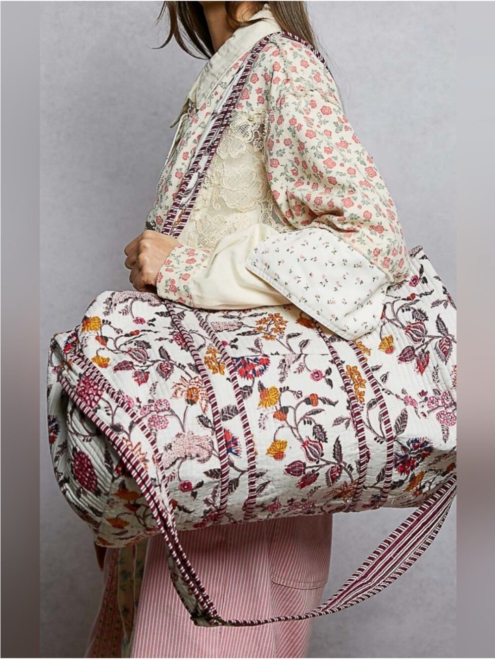 New: POL “Autumn Meadow” Boho Floral Quilted Large Weekender Bag: One Size - Picture 3 of 6